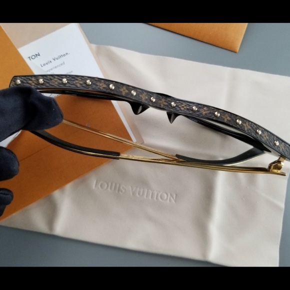 SOLD - Picture 5 of 8